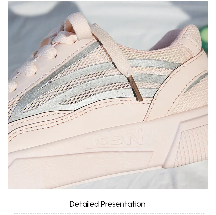 New Small White Shoes Women Breathable Reflective Stripe Shine Fashion Sneakers Ladies Casual Run Jogging Shoes Student Trainers