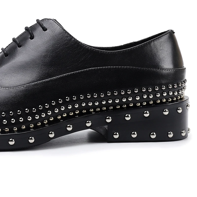 Туфли дерби мужские с заклепками натуральная кожа низкий верх на шнуровке модные