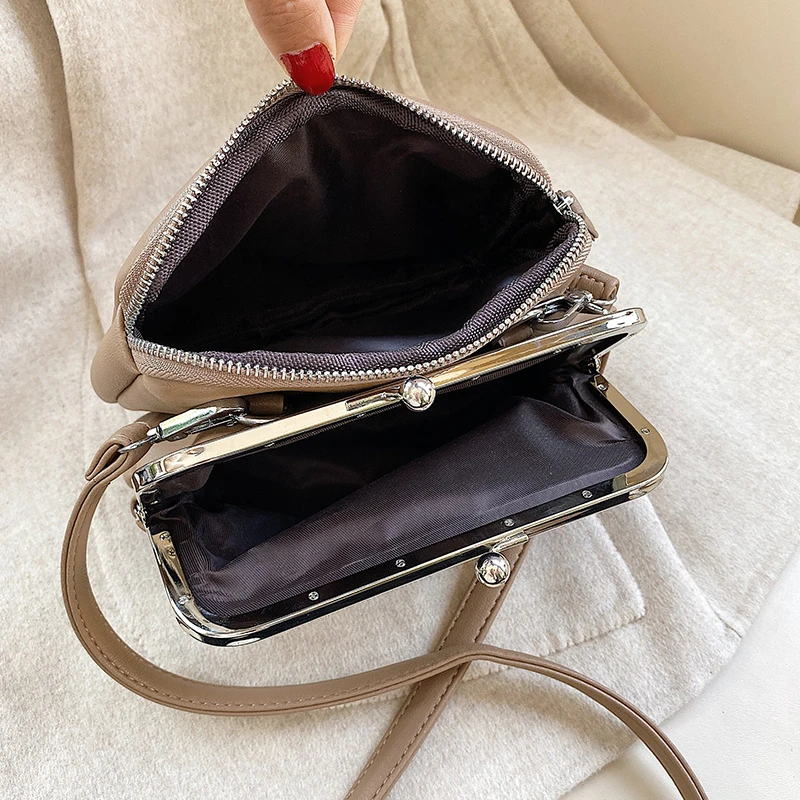 

Fashion Acrylic Women's Crossbody Bag Vintage Small Women's Shoulder Bag Luxury Soft Leather Ladies Messenger Bag Sac A Main