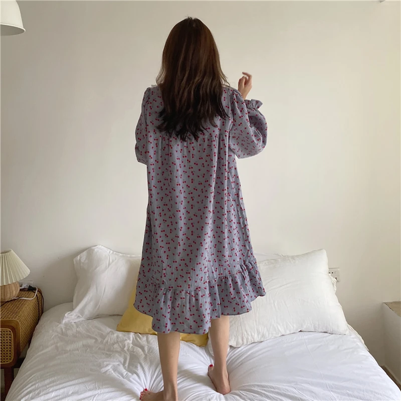 Осенняя ночная рубашка из пеньюар газовой ткани хлопка с принтом вишни рюшами и