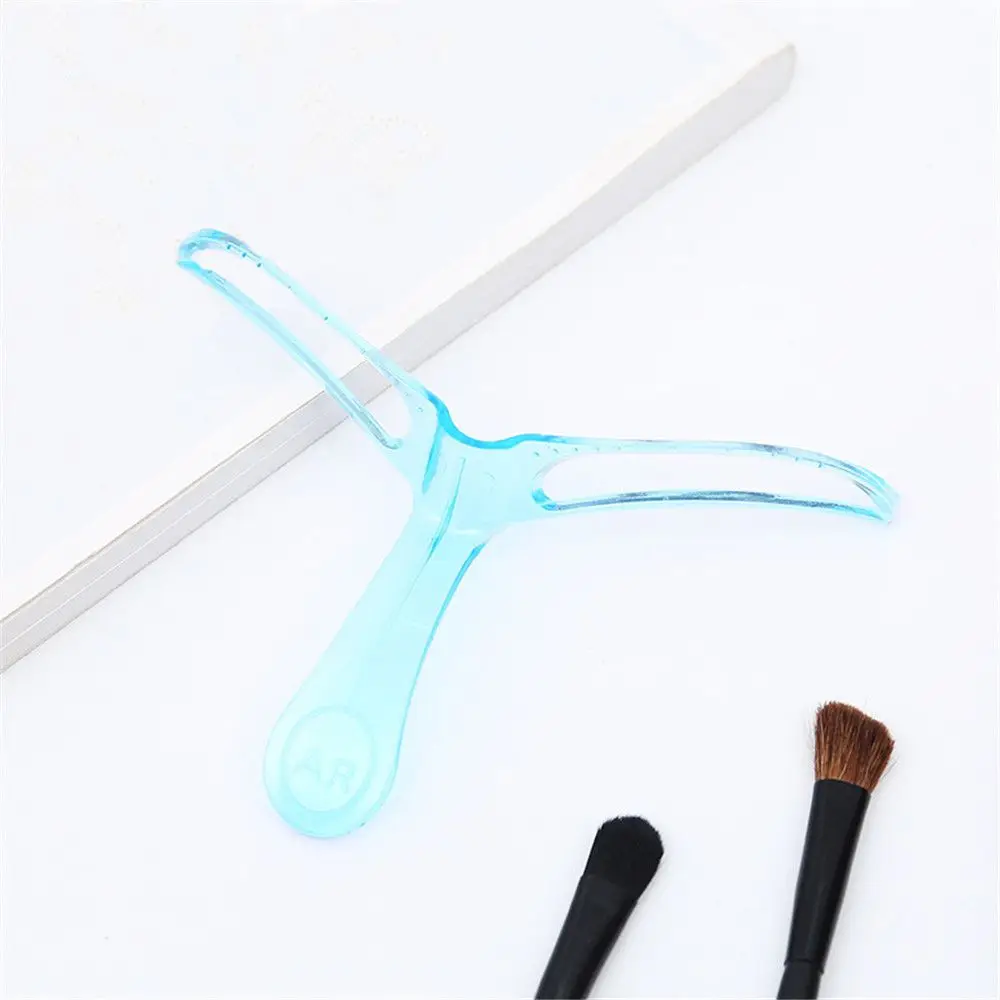 1Pc Reusable Eyebrow Stencils Handheld Thrush Card 3D Template Shaper Beauty Cosmetic Makeup Tools | Красота и здоровье