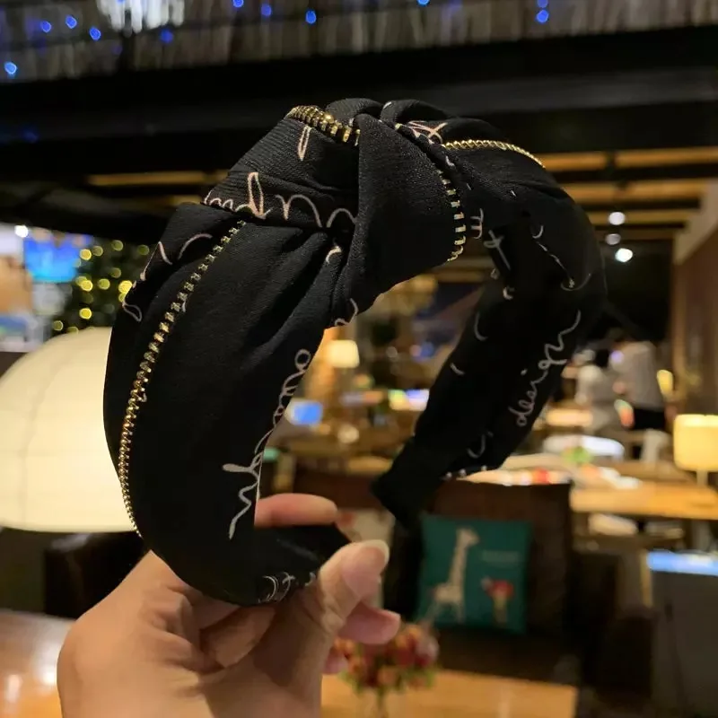 

Korean Fashion Headband Hair Band Non-slip Korean Simple Fashion Knotted Wide-brimmed women Headbands