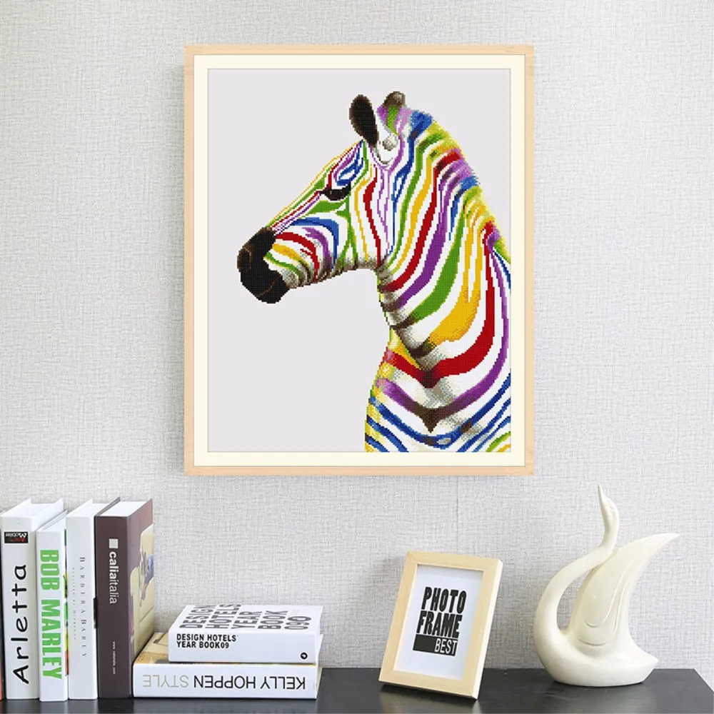 

SKTN Diamond Painting Embroidery Cross Stitch Animals Bear Deer Horse Wolf Elephant Lion Elk DIY Round Drill Mosaic