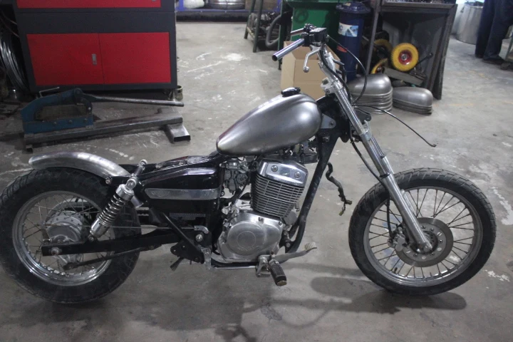 

9L 100% HandMade Motorcycle Gas Fuel Tank For HONDA CA250 With Gas Cap Motorbike Motor Bike Oil Box Capacity Can System