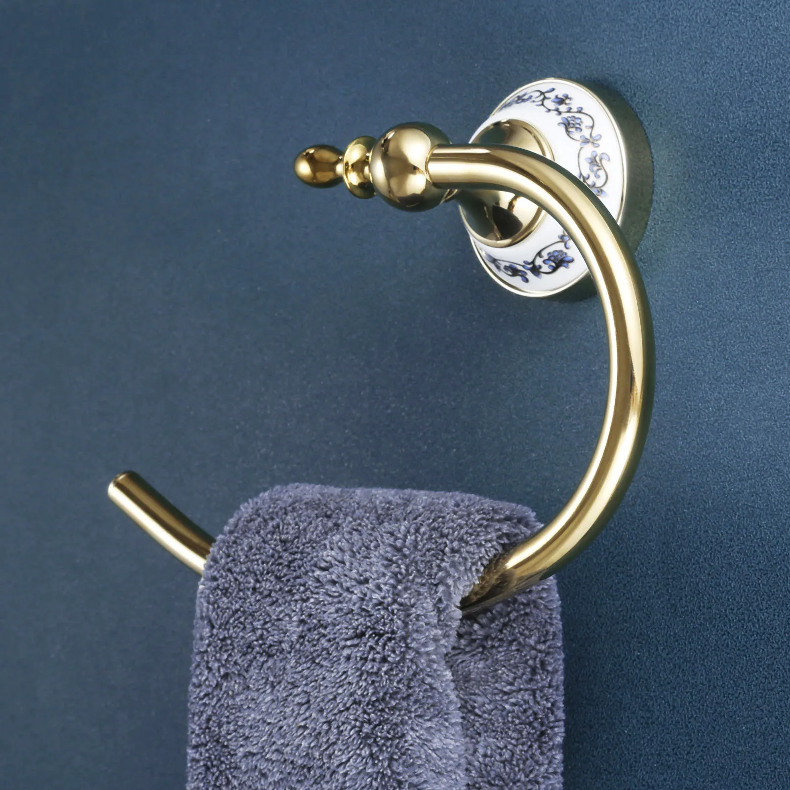 

Towel Ring Hanger Bathroom Hand Towel Ring Antique Towel Rack Blue and White Porcelain Hotel Bathroom Wall Mounted Towel Rails