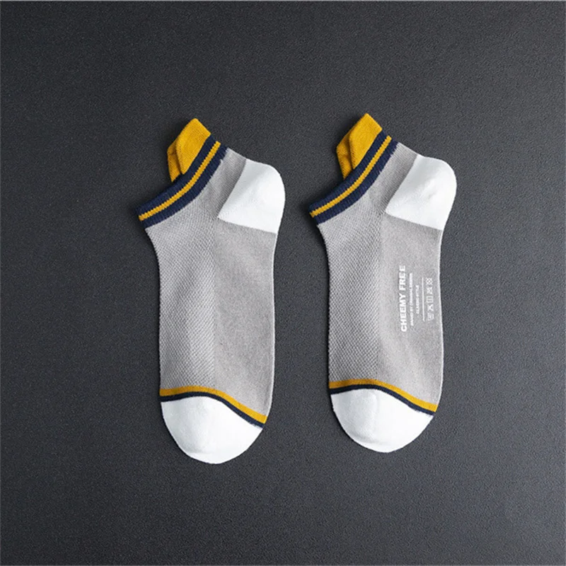 

2021 Men's Cotton Ankle Boat Socks Non-slip Summer Net Solid Color Silicone Short Socks Fashion Comfortable Invisible Socks