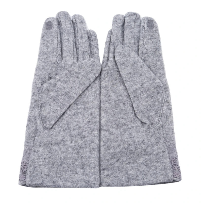 

Gloves & Mittens