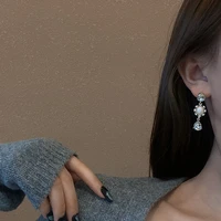 simple retro female inlaid diamond pendant baroque earrings design sense web celebrity with silver needle earrings