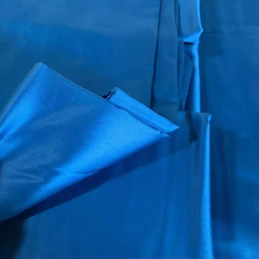 

Egypt Long-Staple Cotton Four-Piece Suit Quilt Cover Bed Linings Satin Solid Color Simplicity Buttons Version