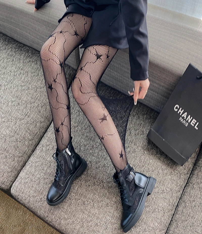 

Обтекаемые носки в сеточку со звездами, темные сексуальные носки для девушек с вырезами, женские комбинезоны, черные тонкие сетчатые носки