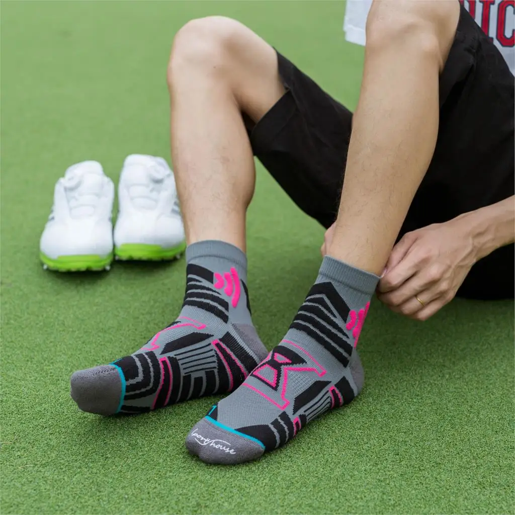 

3Pairs Men Cotton Professional Running Cycling Sock Breathable Outdoor Basketball Socks Protect Feet Wicking Football Sport Sock