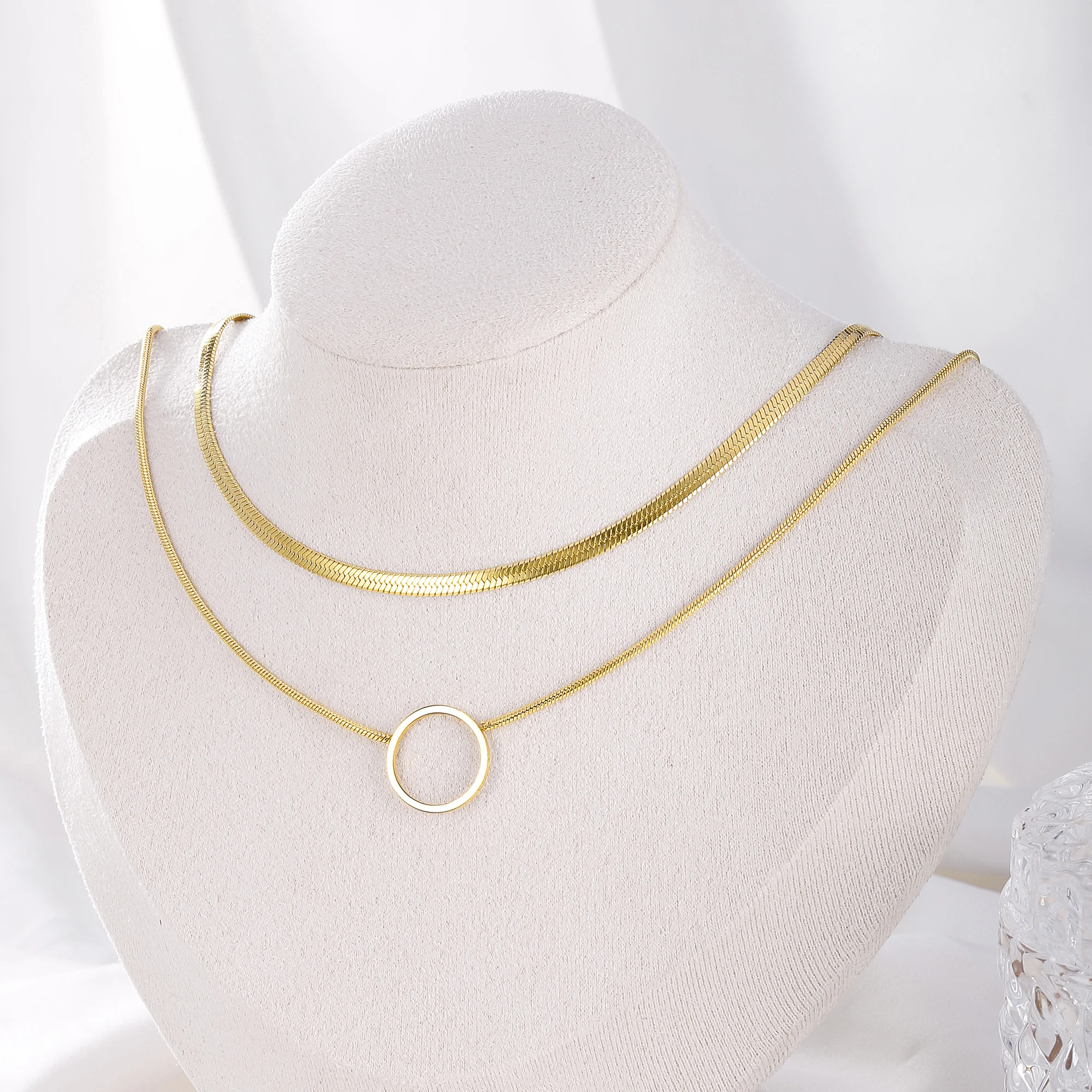 

Romantic Sweet Stainless Steel Double Layer Geometric Round Necklace For Women Snake Short ChokerJewelry 2021 New