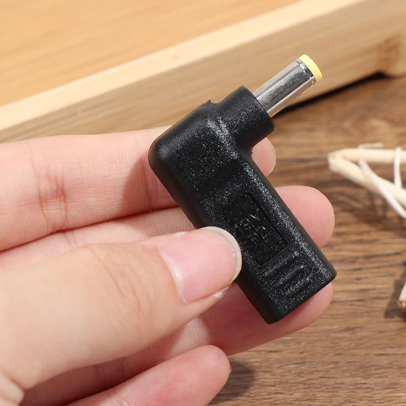 1 шт. 90 градусов USB 3 Type-C до 5 5*2 мм DC Питание Подключите конвертер для автобусов |