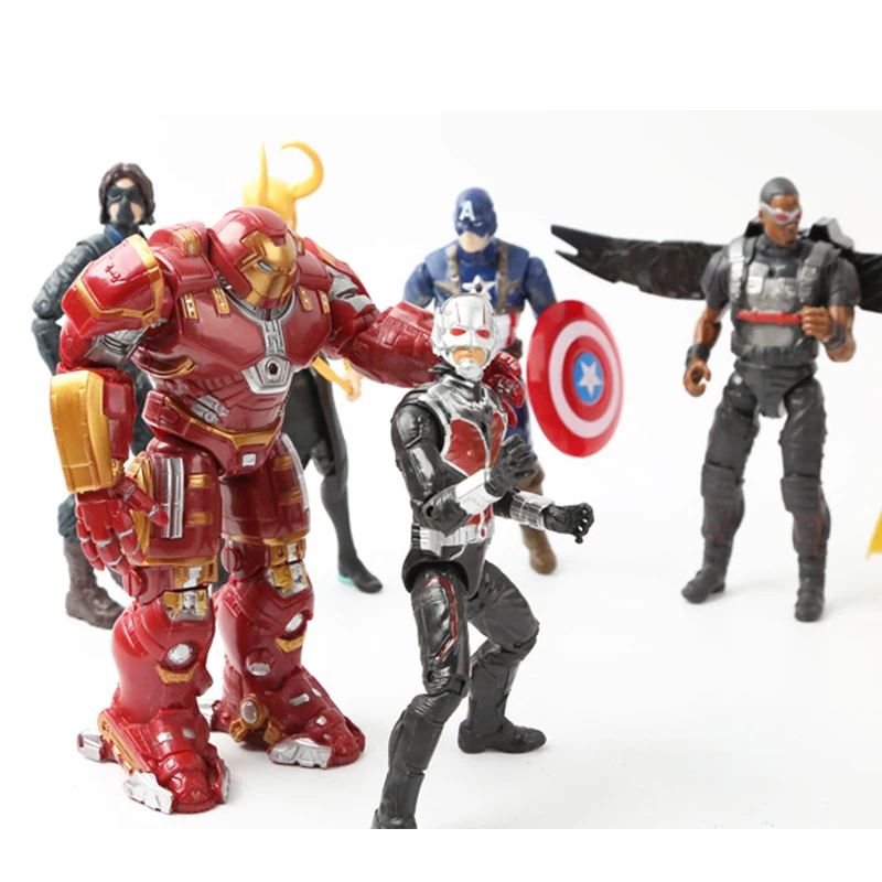 17 см освещение Мстители Marvel ПВХ Фигурки Человек-паук Фигурки, детские игрушки Халк Капитан Америка Супермен Черная пантера