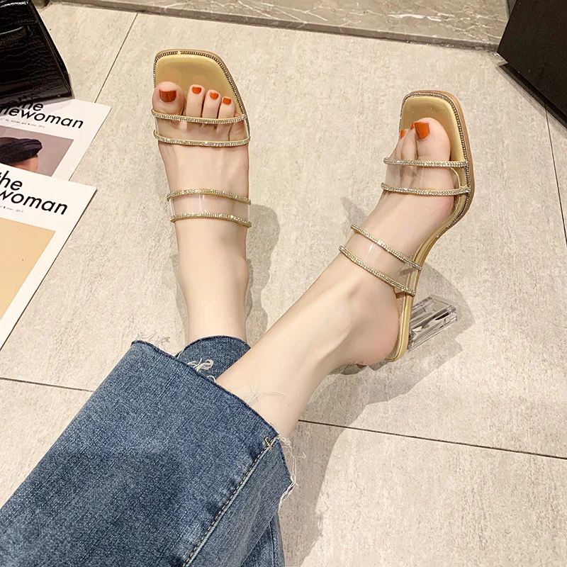 

Shoes Women Slippers Summer Glitter Slides Pantofle Heeled Mules Fashion Soft Jelly 2021 High Luxury Transparent Pumps Crystal