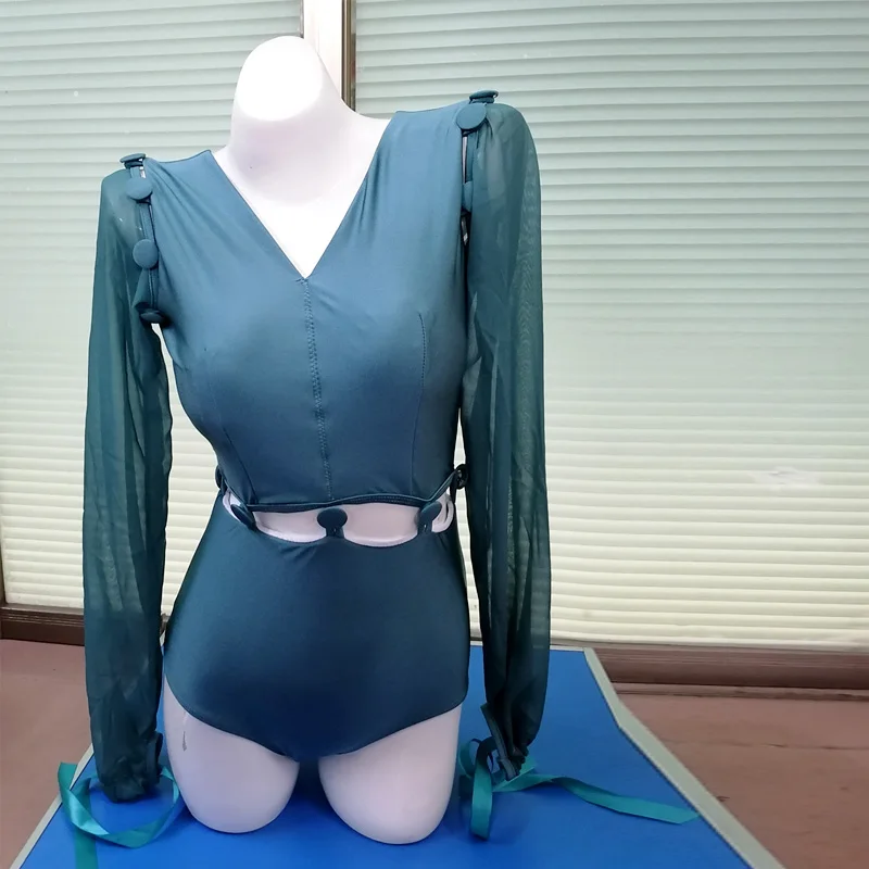 Женский сплошной купальник монокини с вырезами прозрачный длинным рукавом