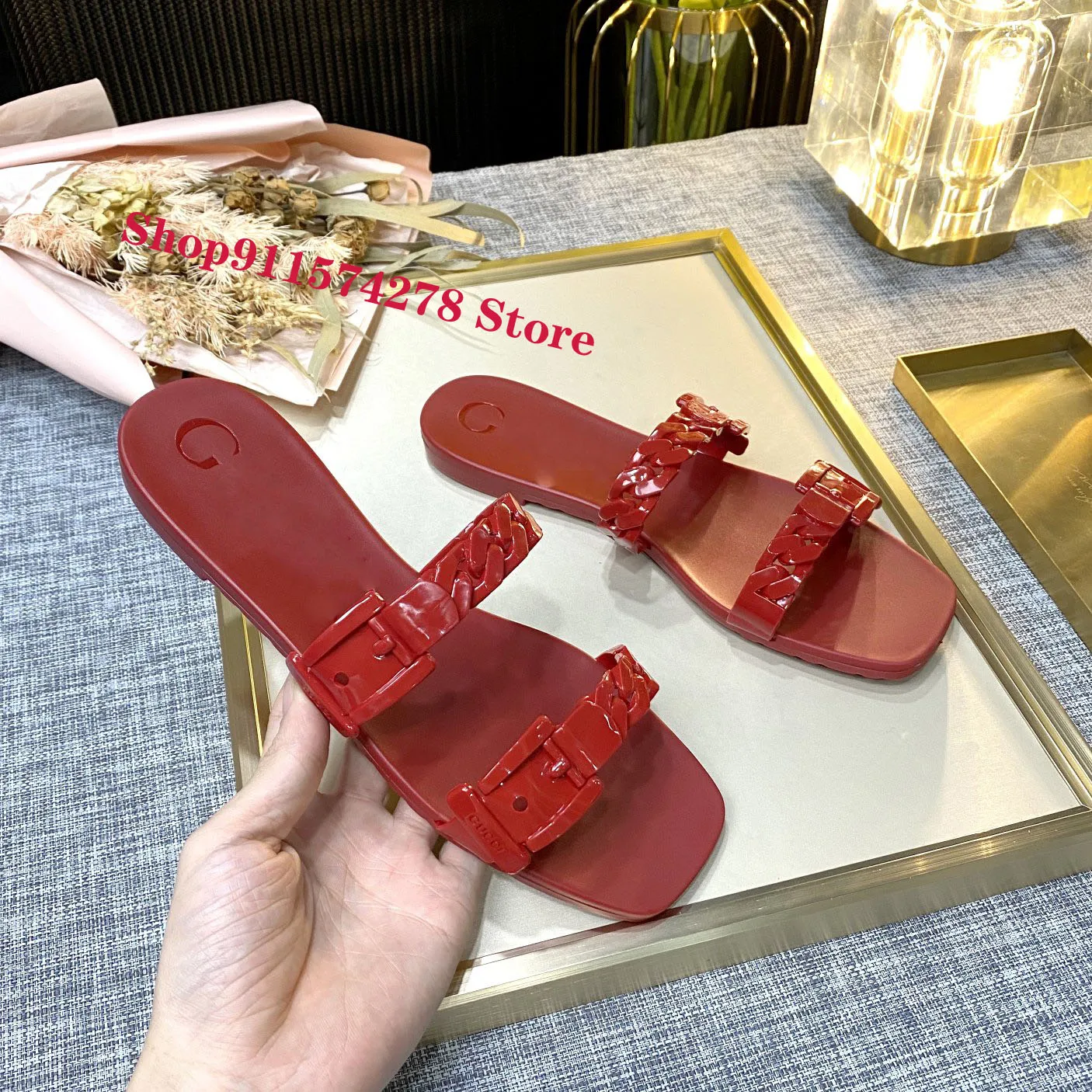 

Sandals women's chain flat jelly shoes 2021 spring and summer new Korean beach holiday lazy slippers