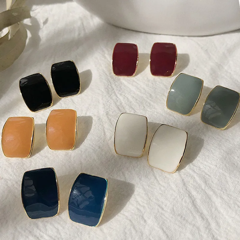 Модные геометрические эмалированные Серьги пусеты классические