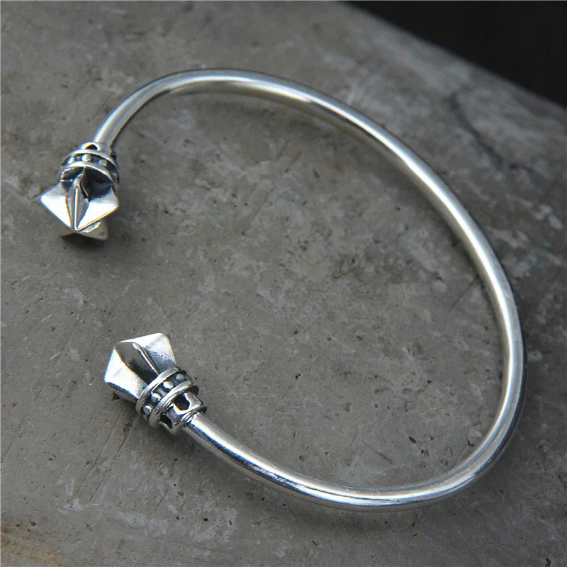 Ювелирные изделия из серебра в японском и корейском стиле трендсеттеры