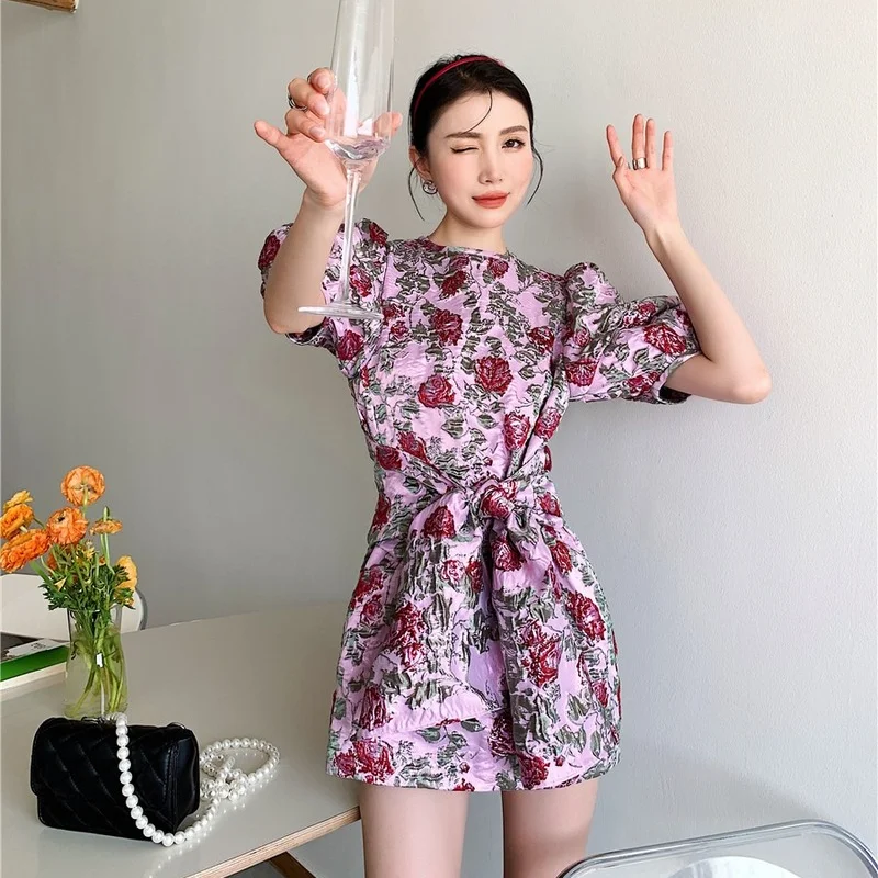 

Korejepo Women Dress 2021 Summer New Retro Sweet Pink Jacquard Floral O-neck Puff Folds Waist Sleeve Short Long Dress Female
