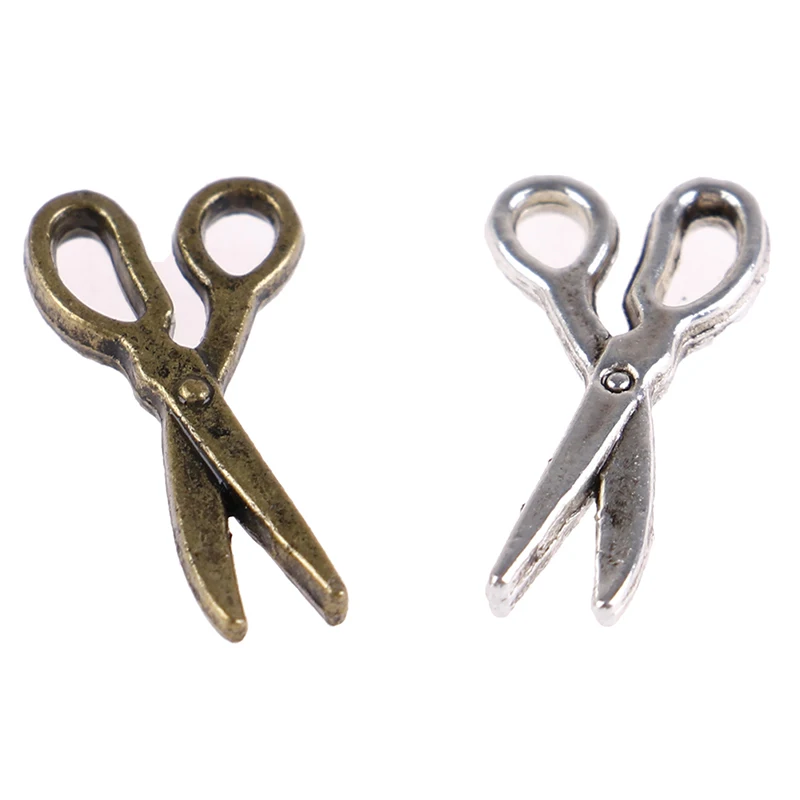 

1 Piece Simulation Mini Metal Scissors Model Toys 1:12 Dollhouse Miniature 1.7*0.8cm 2 Colors