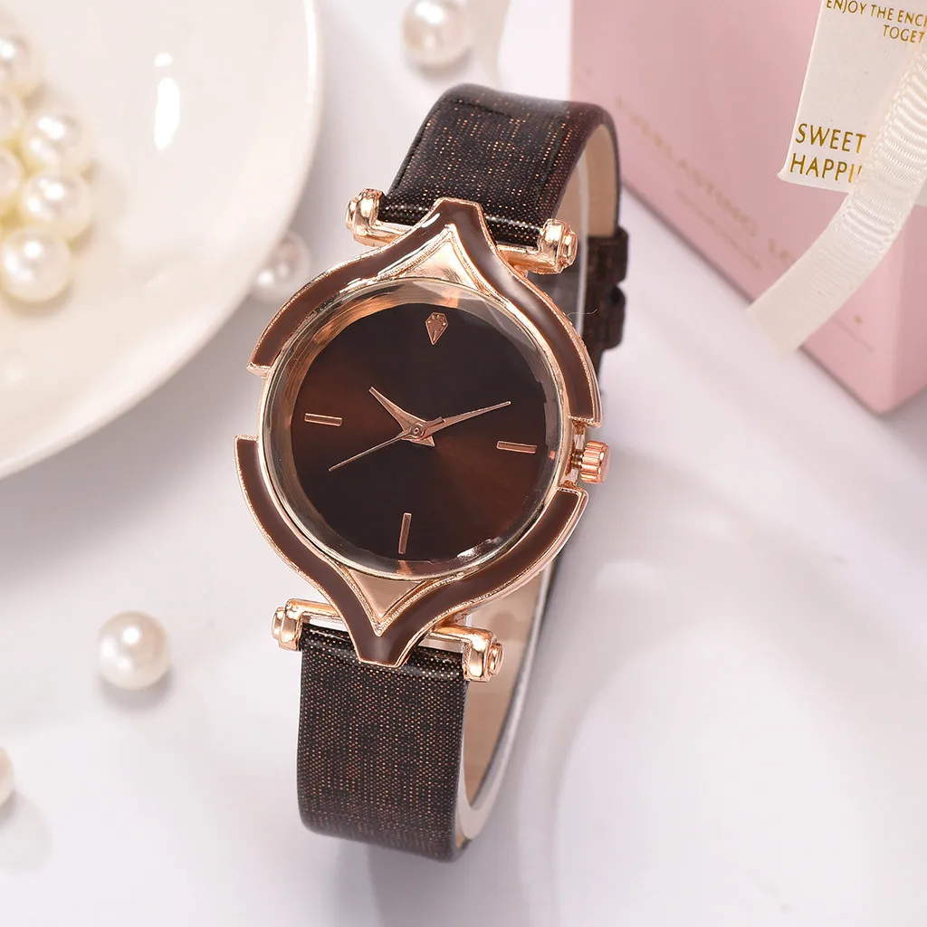 Новые простые женские часы модные кварцевые Креативный дизайн наручные с