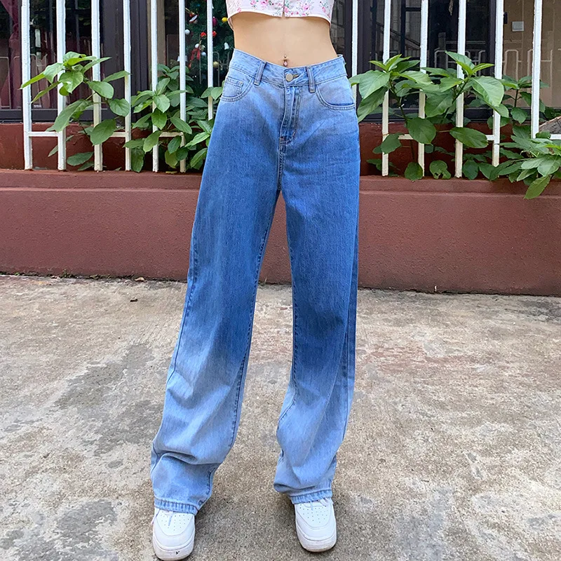 Джинсы с градиентом женские 2024. Jeans gradient denim. Джинсы градиент женские. Stella jean. Джинсы клеш с градиентом.
