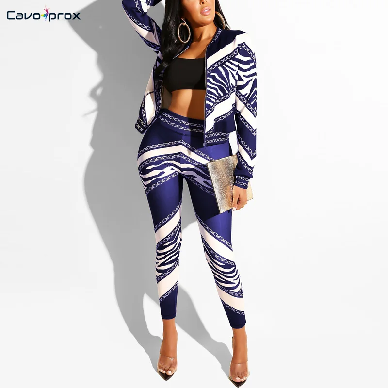 Женский комплект из двух предметов с цепочкой и принтом зебры спортивные костюмы