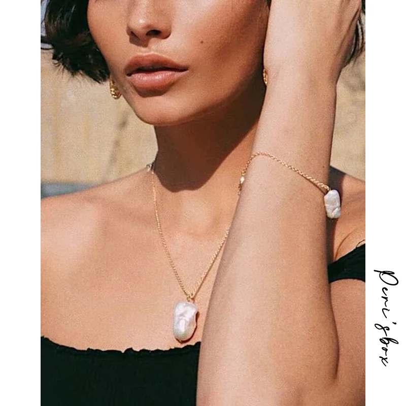 

Peri'sBox Large Baroque Pearl Necklaces for Women Genuine Freshwater Pearl Pendant Necklaces Single Pearl Gold Chain Necklace