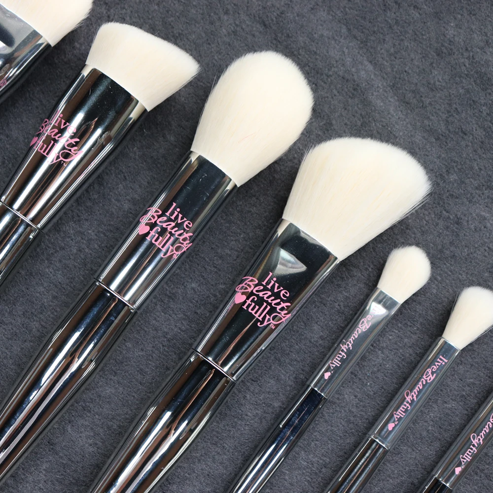 IT Cosmetics 9 шт. набор кистей для макияжа Профессиональный серебристый хромированный синтетический порошок Румяна бронзер тени для век набор кистей для макияжа