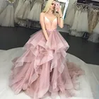 Уникальные Розовые тюлевые пышные трапециевидные платья MYYBLE для Quinceanera с V-образным вырезом Аппликации на тонких бретелях Многоярусные оборки платье для выпускного вечера на заказ
