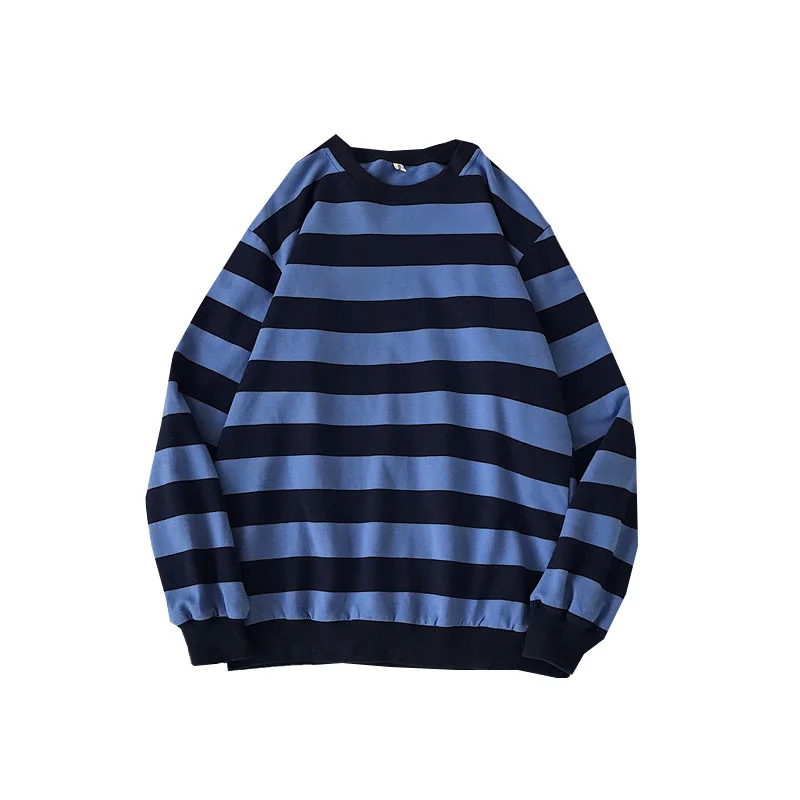 

Hoodies & Sweatshirts