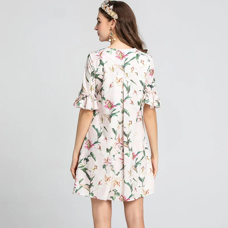 

Chic floral print flare sleeves women sweet dress 2019 summer runways ruffles dress A733