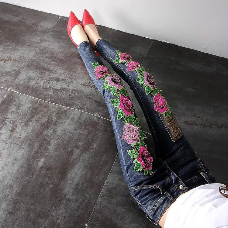 Женские винтажные джинсовые брюки с вышивкой облегающие брюки-карандаш со
