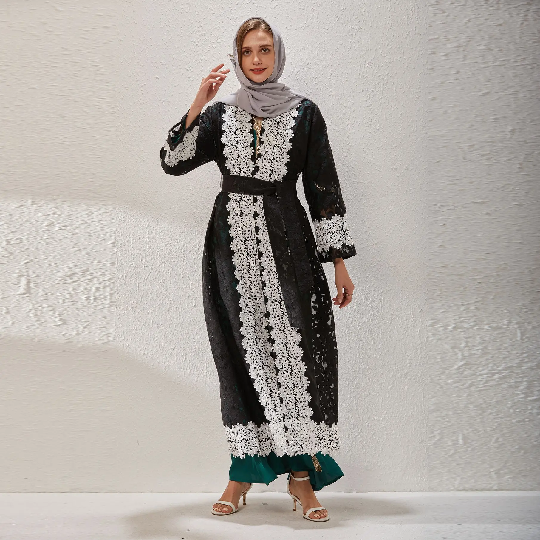 

Abaya