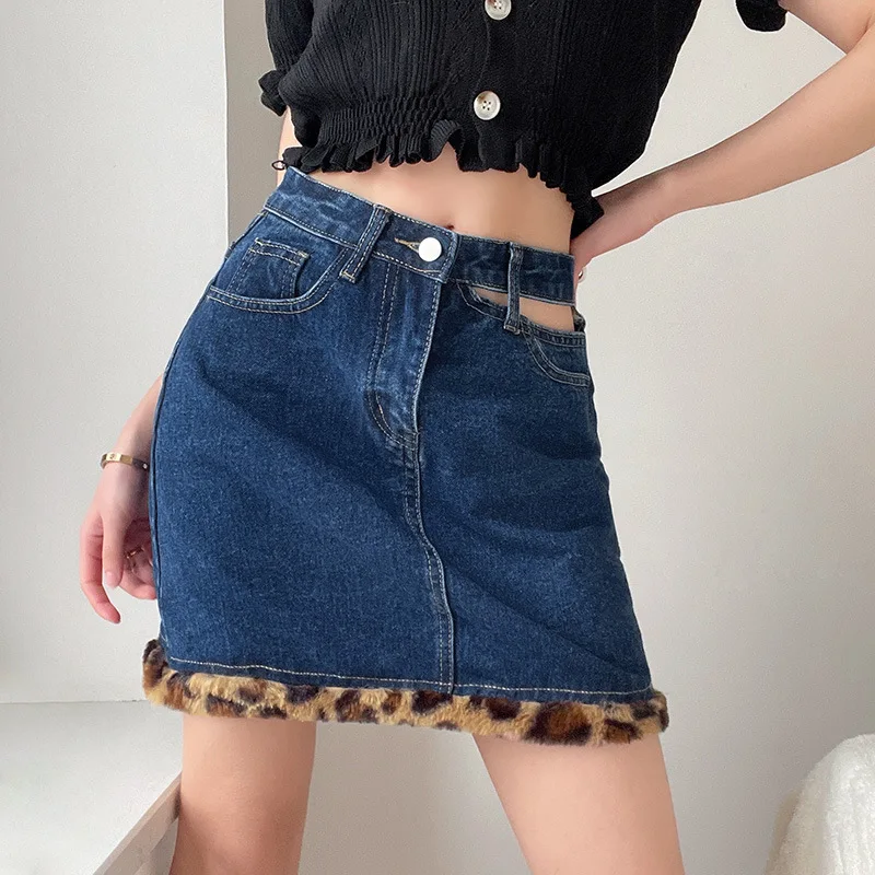 

Female 2022 Fashion Leopard Print Blue Denim Skirt Hollow Hole High Waist Frayed Design Sense Slim Bag Hip Skirt Women Clothes