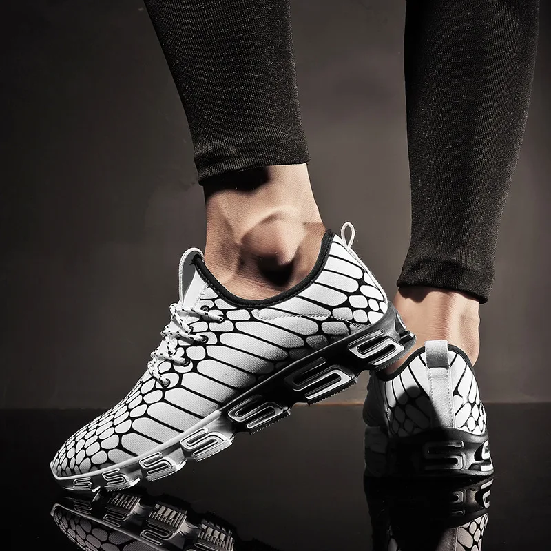 

High Quality Breathable Casual Shoes for Men 2018 Fashion Designer Luxury Sneakers Male Shoes Cool Wave bottom Walking Shoes