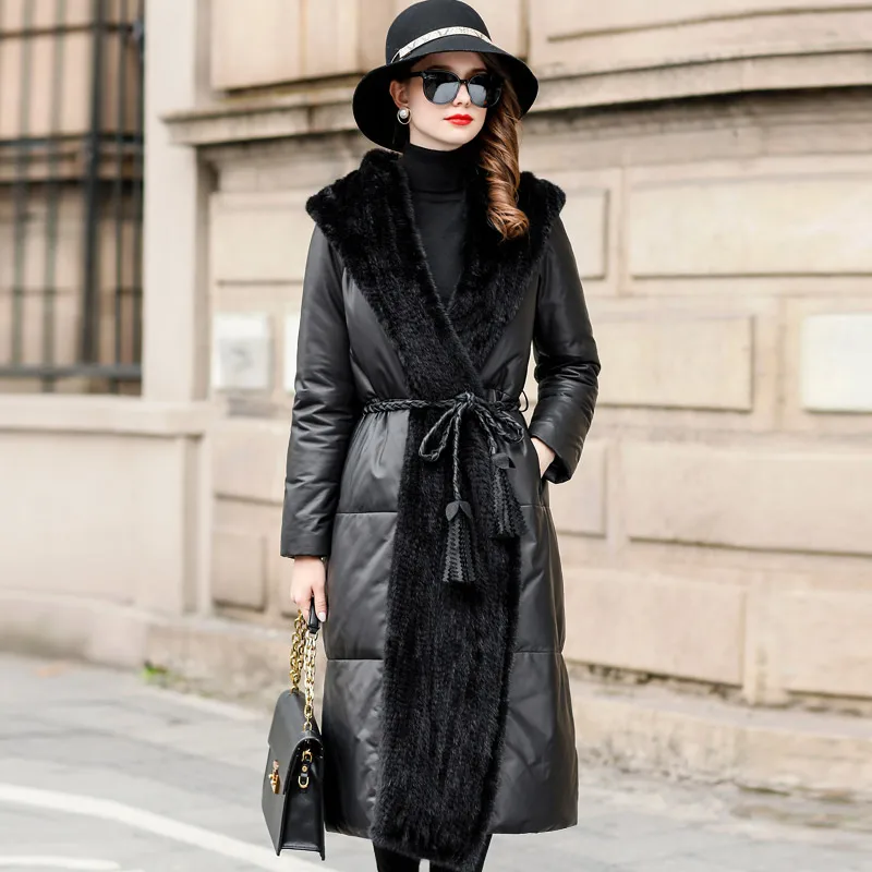 

Fashion Mink Fur Woven Hooded Leather Coat Sheepskin Leather Down Jacket Women