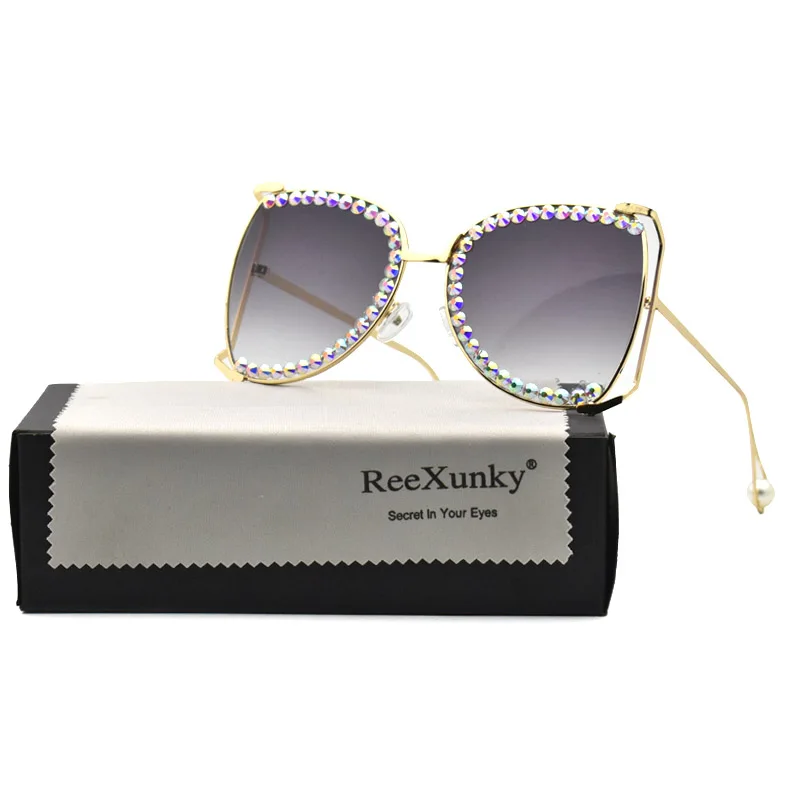 

2021 Vintage Oversized Sunglasses Women Fashion Luxury Crystal Diamond Gradient Sun Glasses Men Retro Shades zonnebril dames