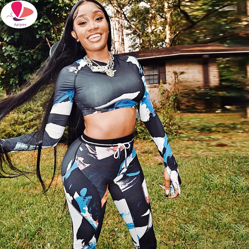 

APIPEE Women Skinny Patchwork Tracksuit 2 Piece Outfits Long Sleeve Crop Top Sporty Leggings Matching Set Casual Fitness Clothes