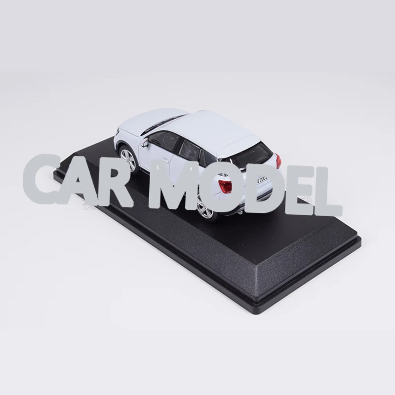 1:43 весы игрушечные машинки из сплава 2016 Q2 модель автомобиля SUV для детей