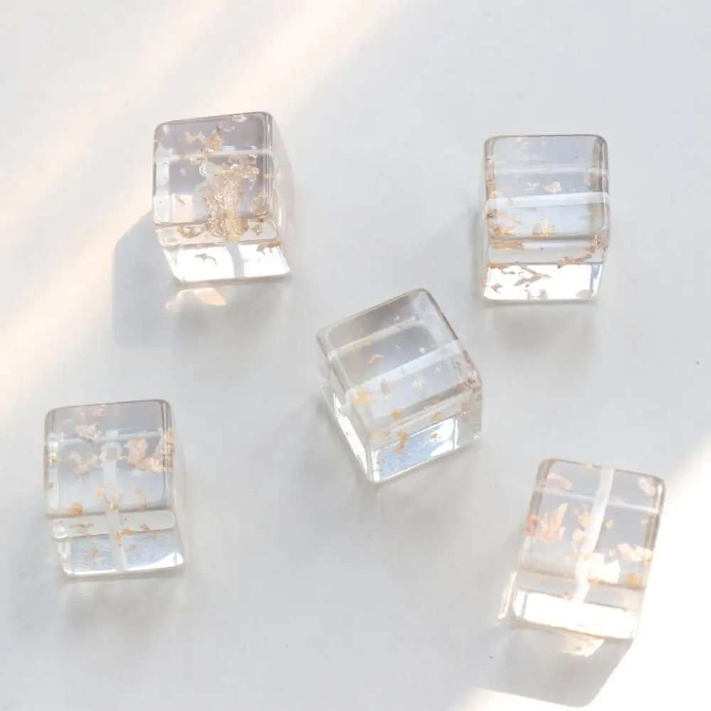 Прозрачные бусины из смолы в виде кубика золотистой фольги фурнитура для сережек