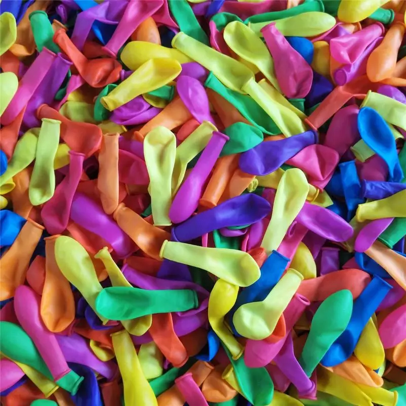 

Carnival Games Darts Balloons, 500Pcs Circus Decorations Christmas Balloons with 12Pcs Darts for Carnival Party Supplies
