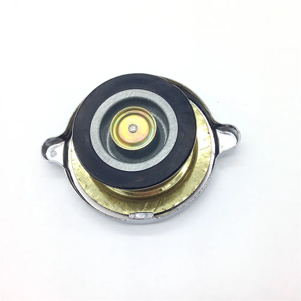 

1pcs Engine Water Tank Cover for Caterpillar Komatsu Hitachi Daewoo RC Excavator Repair Accessories