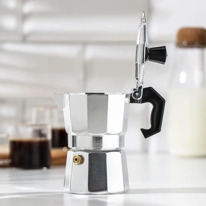 Кофеварка гейзерная Доляна Alum | Бытовая техника