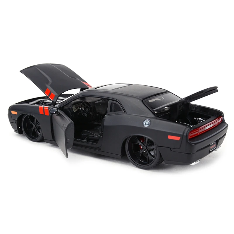 Maisto 1:24 2008 Dodge Challenger спортивный автомобиль статическая литая модель сплава Модель автомобиля