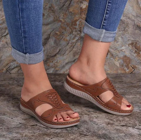 

2021 New Style Wedges Women High Heels Soft Sole Platform Shoes Ladies Casual Gladiator Shoes Large Size Women Sandals 44SMT082