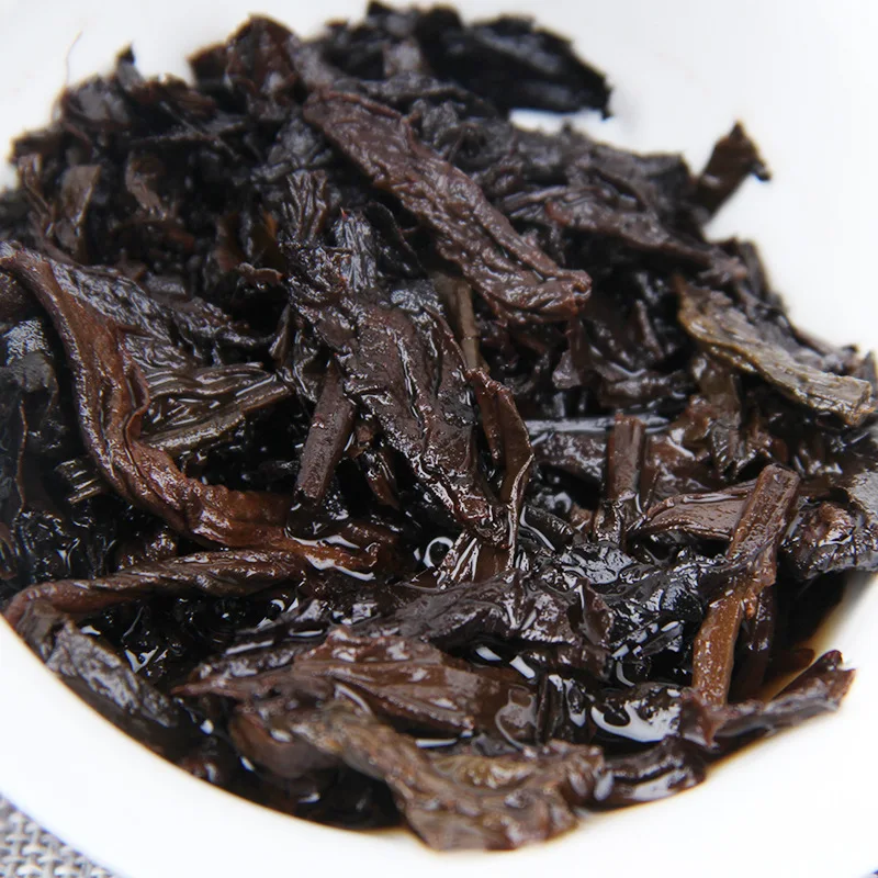 

Yiwu Old Tree Shu Pu-erh Qizi Cake 357g Ripe Pu-erh, 2015/2019, Sent Randomly