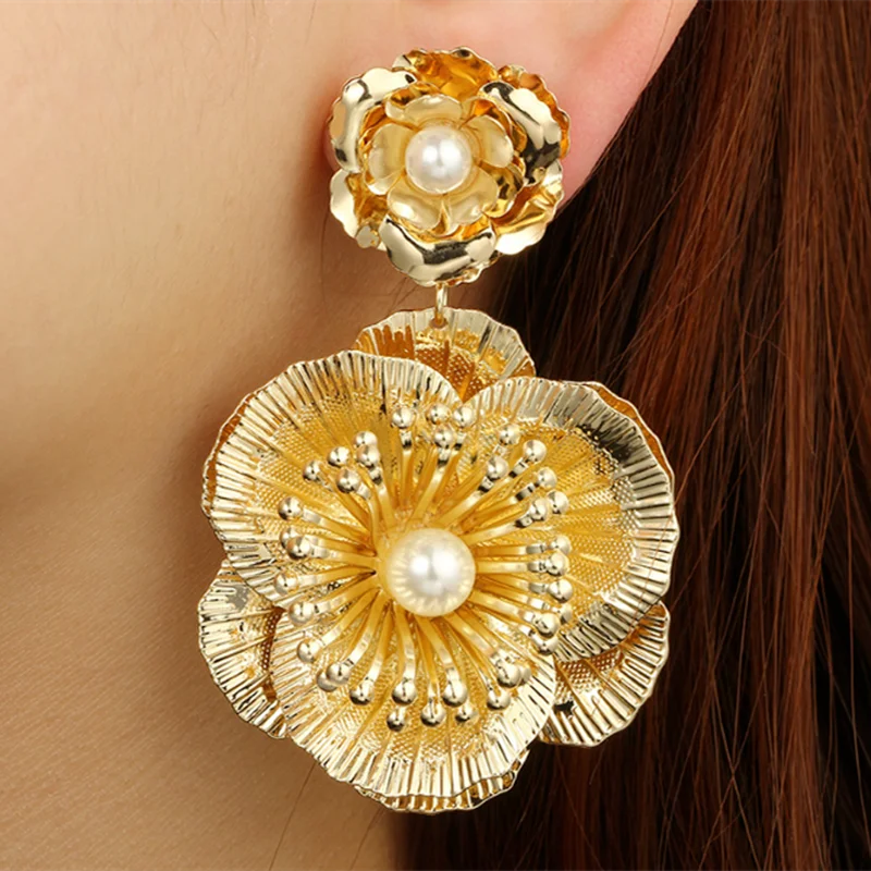 

New Fashion Alloy Diamond Flowers Dangle Earrings for Women Ear Jewelry