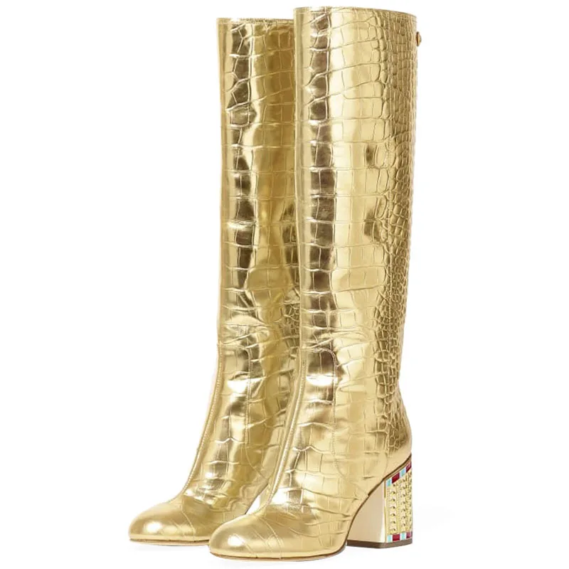 

Cool gold round head shoes with pattern in autumn and winter